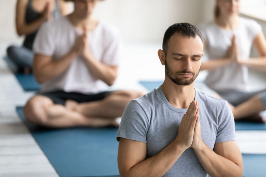 Le yoga pour les hommes : changer votre point de vue