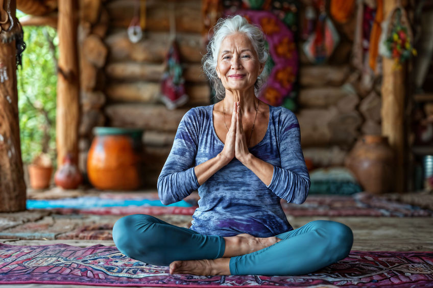 Les bienfaits du yoga pour les seniros et du grand âge !
