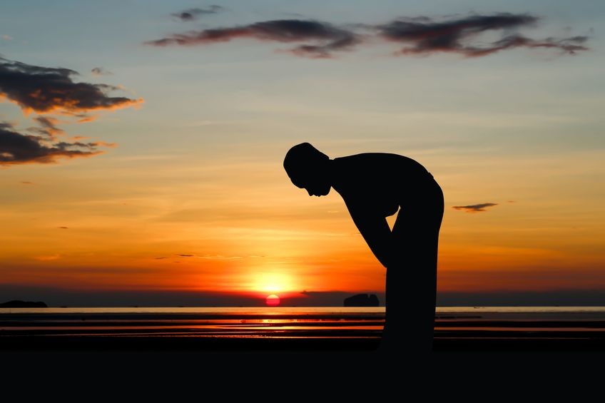 Surya Namaskar, surya et la salutation au soleil 