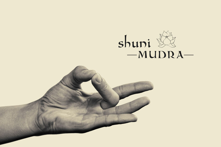 Ce qu'il faut savoir sur le Shuni Mudra