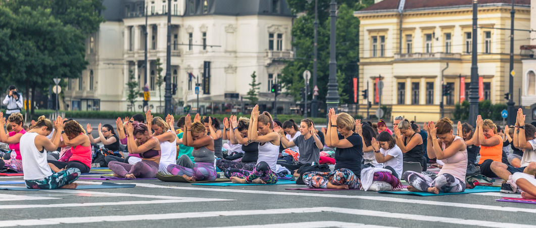 Comment participer à la journée internationale du yoga 2024 Journée internationale du yoga 2024 : fêtez-la partout en France
