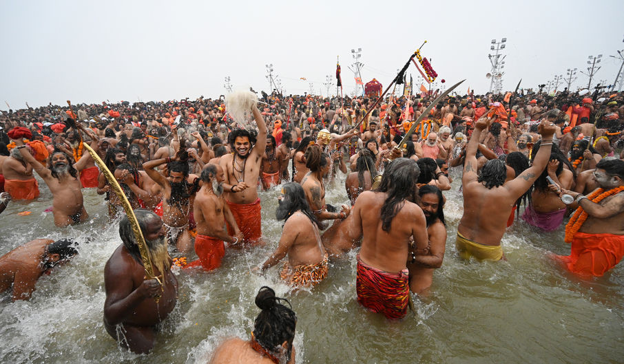 Maha Kumbh Mela : le rituel de l'immersion