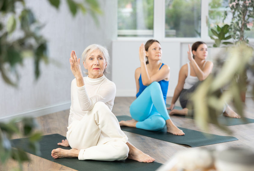 Le yoga accompagne les personnes souffrant d'insuffiances cardiaques