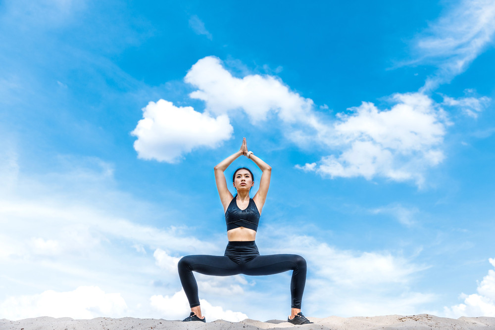 Comment réaliser la posture de la déesse ?